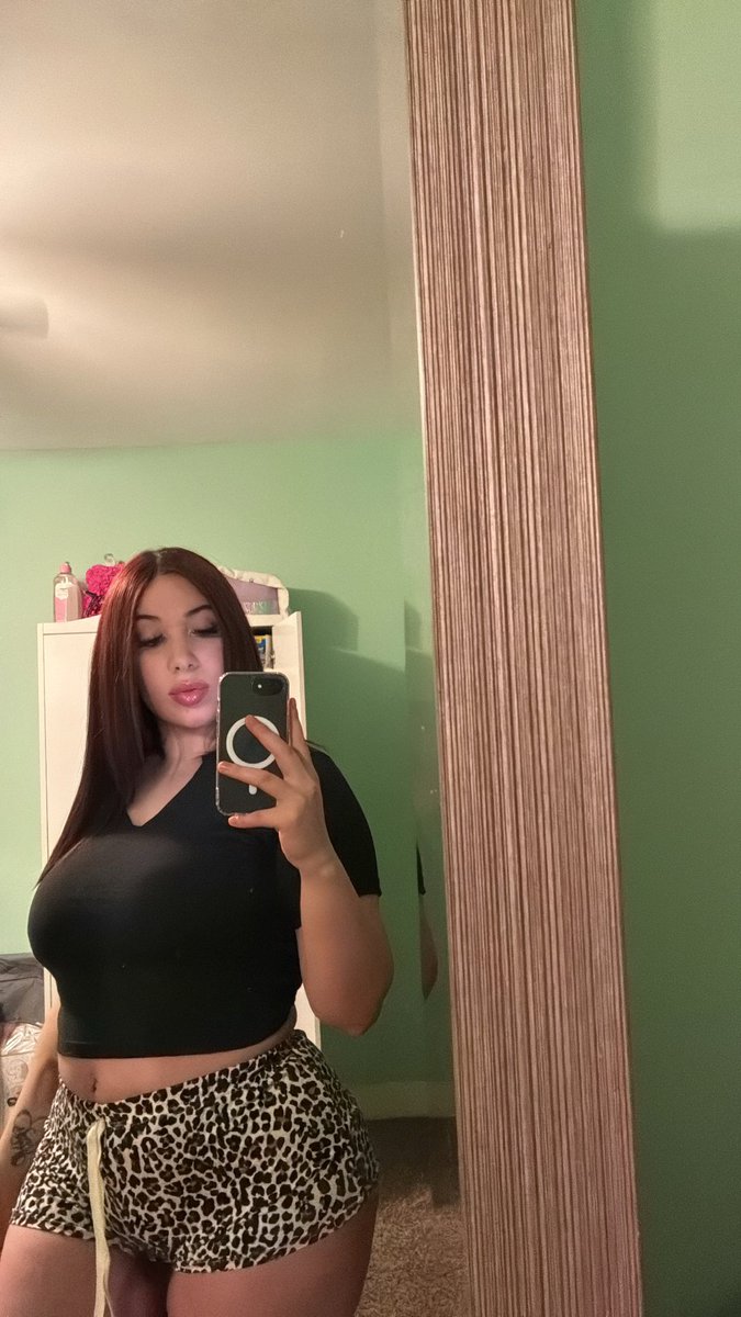 xxshaley's tweet photo. n these too ;* https://t.co/hiZVNac8zr