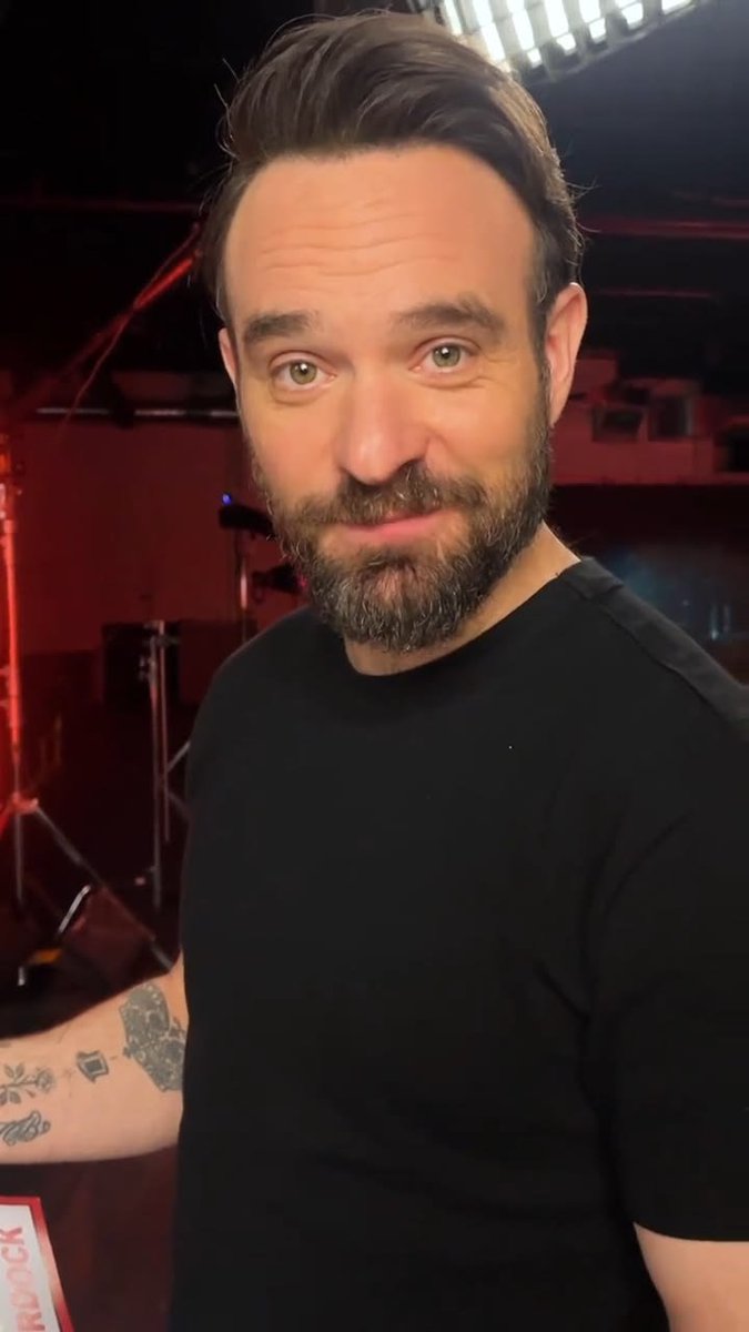 charliecoxbr's tweet photo. Queria que o nariz dele fosse um cartão de crédito e minha buceta fosse uma maquininha que não validou a transação e ele esfregasse a cara em mim até eu dizer 'vai ter que inserir' https://t.co/NnUnTYffHb