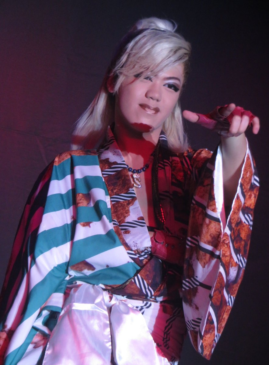 kayoko114's tweet photo. 9/27 鈴成り座
のぼる＆千春＆優翔＆神龍4人祭り
(夜)舞踊ショー
#花組むらさき 
マンスリーゲスト
#team華獅子
#勝獅童 https://t.co/JYdBtKYOzV