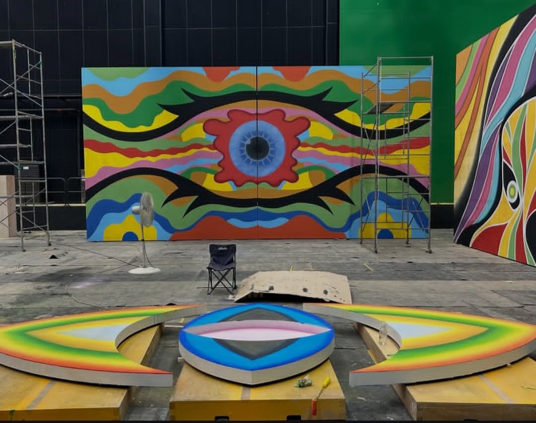 maneLLhmm's tweet photo. T.o.p another dimension  It's not just an album it's a piece of art https://t.co/9EaQ5uyJ6H