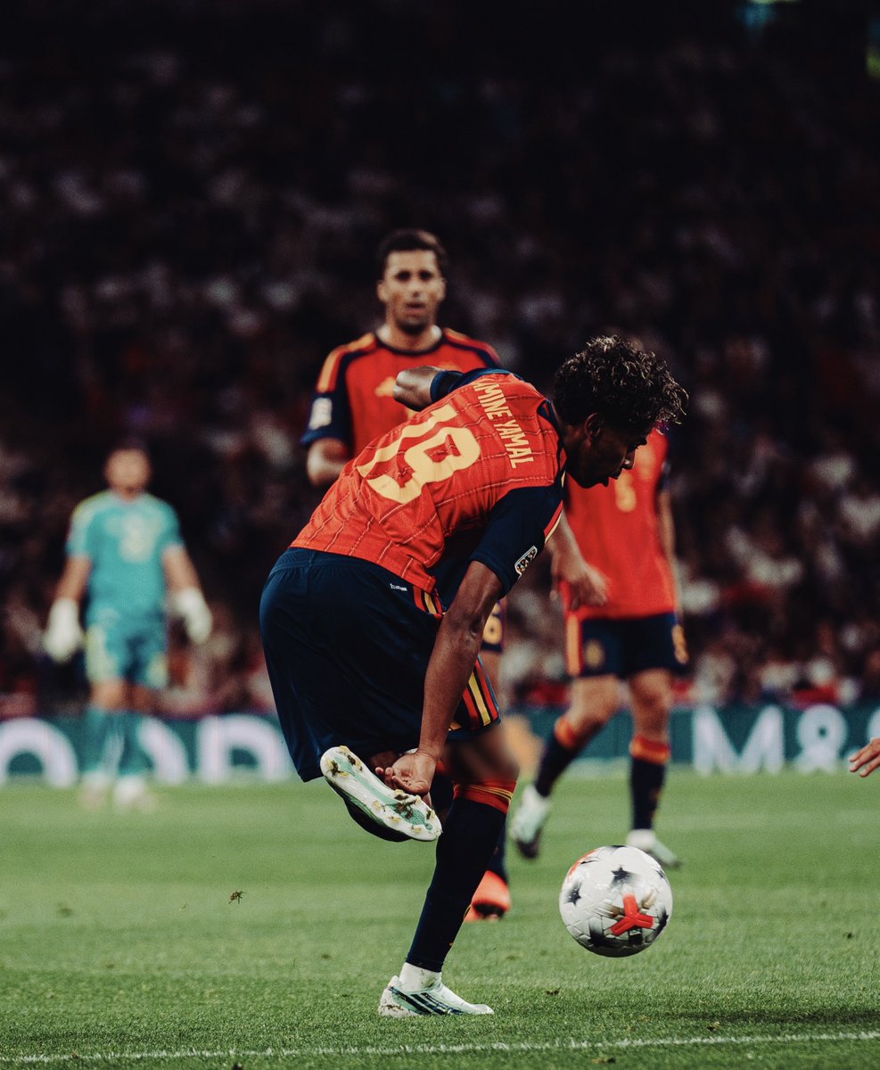 Barca_Archive's tweet photo. Rodri's reaction says it all. https://t.co/RxENwA88MT
