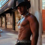 Photo by KingMarcellus (@KingMarcelluss)