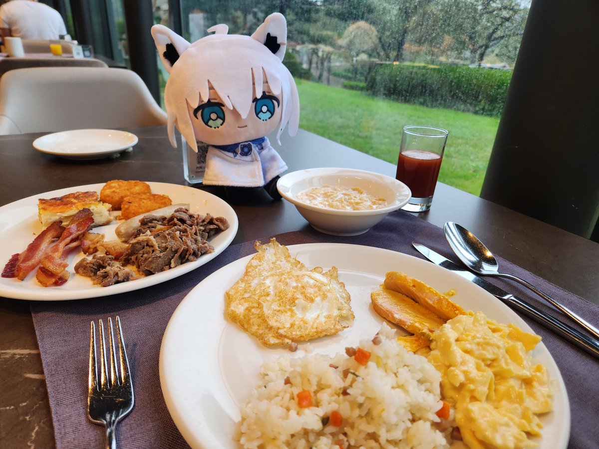 dogmeatrice's tweet photo. すこん部まだ朝からご飯いぱっい
😄 https://t.co/0oOPoQEp6x