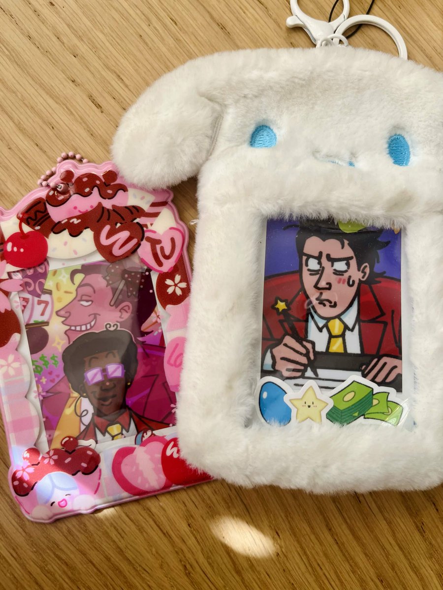 awcee_art's tweet photo. i take great pride in all of my photocards and love each of them like my own children but these are my absolute favorite <3

art cred @borderlambs (from limited time offer comic) (the best)

#spamtenna https://t.co/M50pc67JAM