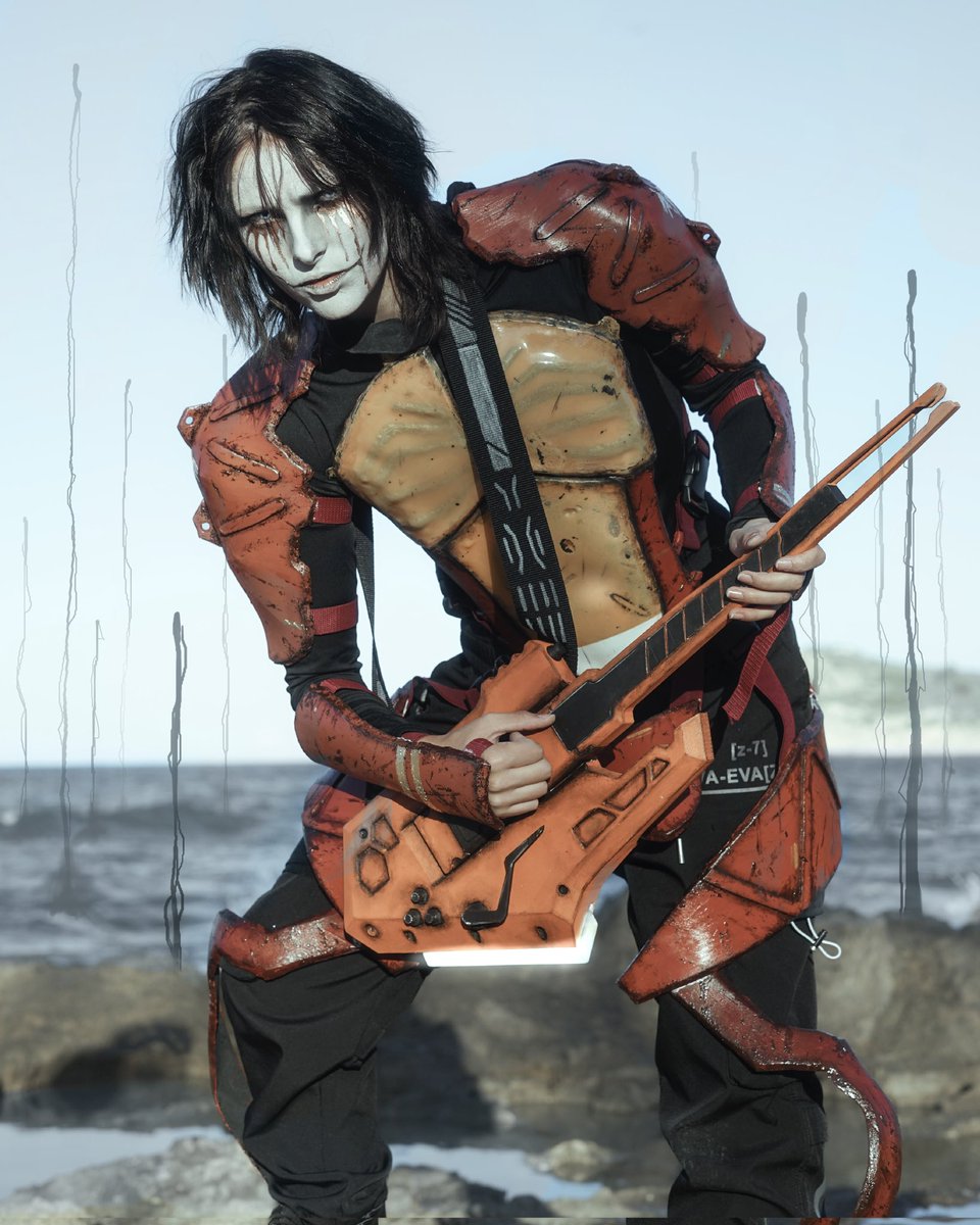 cospoxia_'s tweet photo. In vs out of cosplay #deathstranding https://t.co/8XAmDiJrRo
