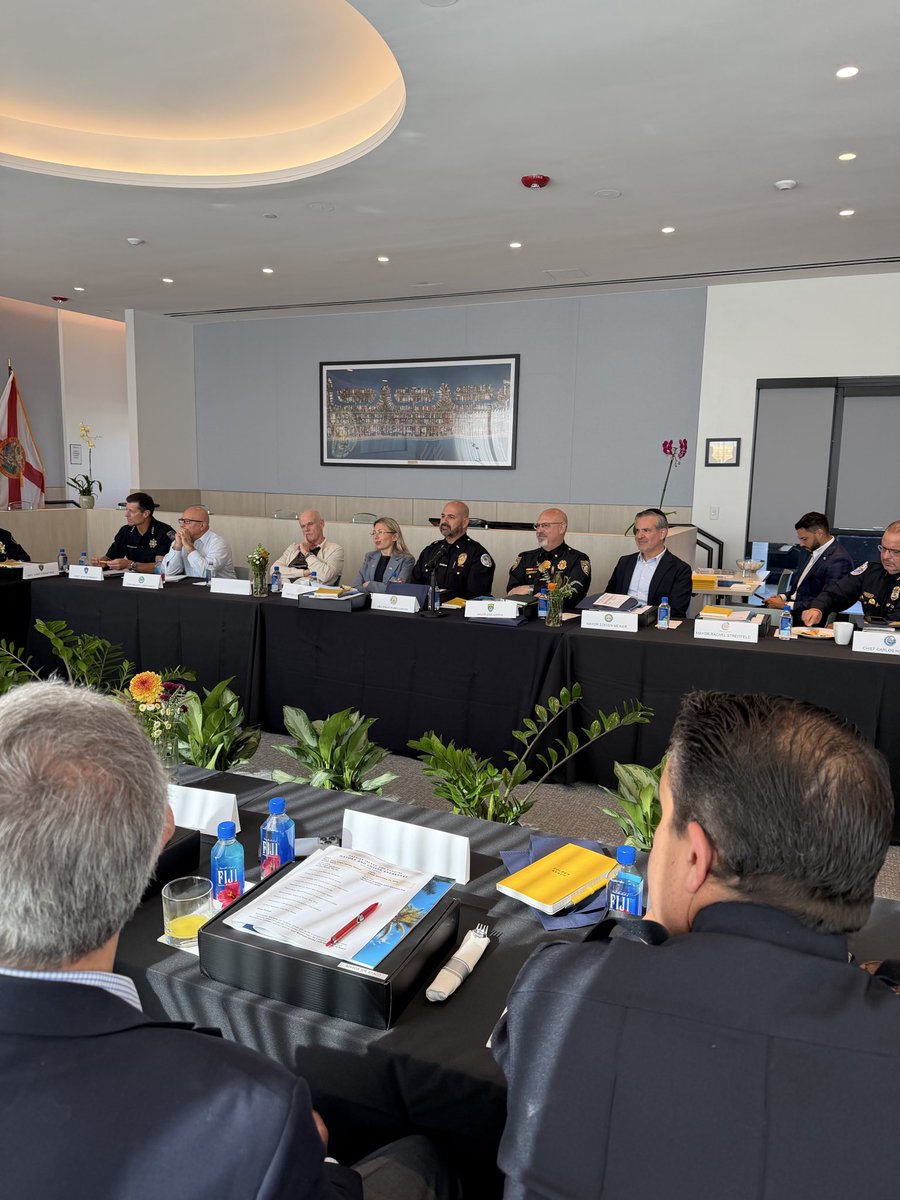 StevenMeiner's tweet photo. Great meeting with fellow coastal mayors and police chiefs in Golden Beach. Our focus: coordinated smart mobility, keeping local control of LPR cameras to fight crime, and working to expand our @MiamiBeachNews water taxi to include our neighboring cities. https://t.co/rmrY7GpWDb