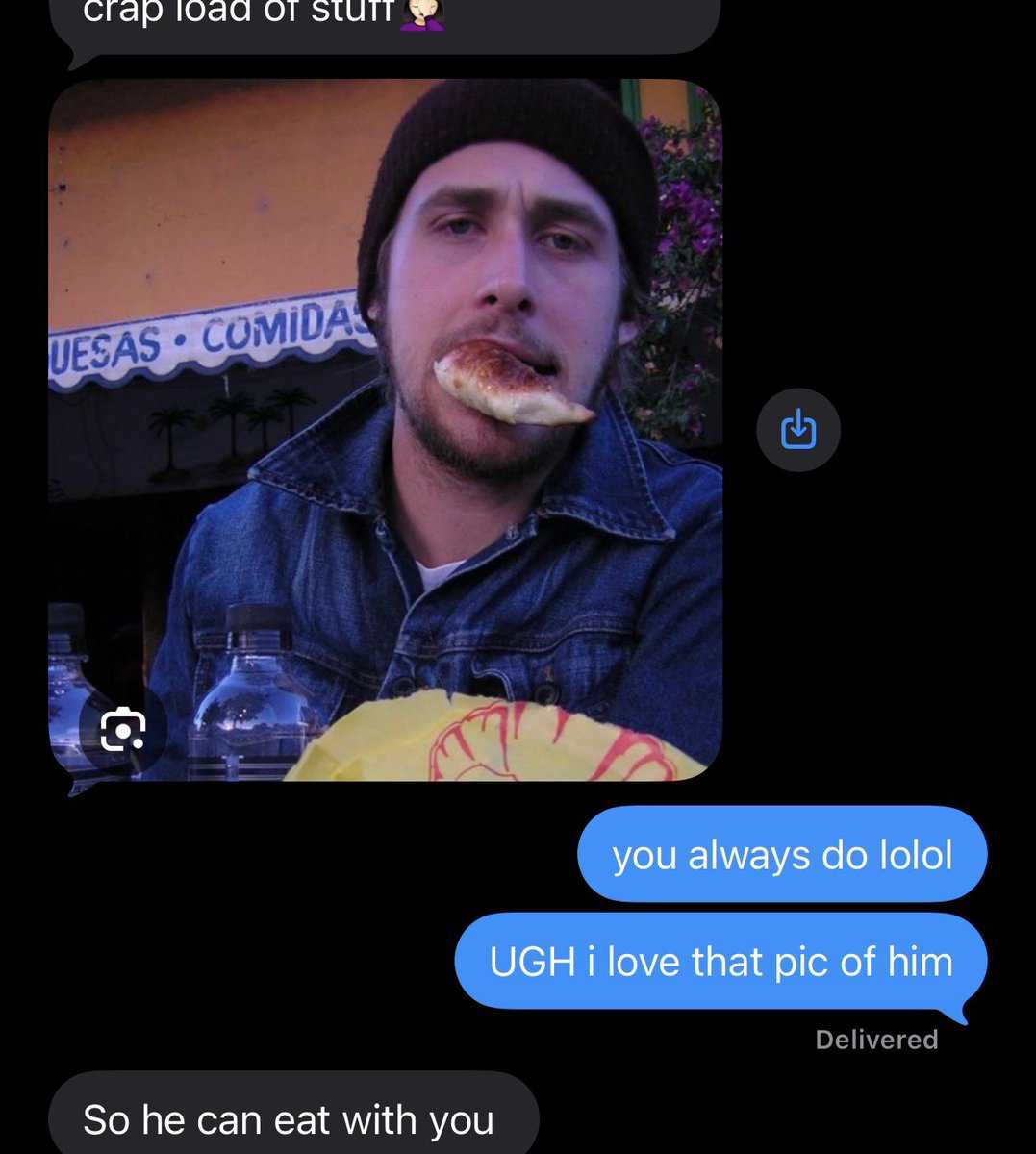 cursedghoulbatz's tweet photo. my 64 year old mexican mother sending me rygos— queen https://t.co/rxTafIBrcf