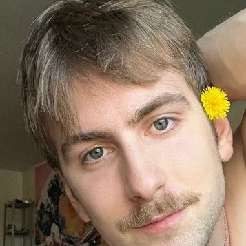 Zac__Todd's tweet photo. #NewProfilePic https://t.co/zQHR96ef7k