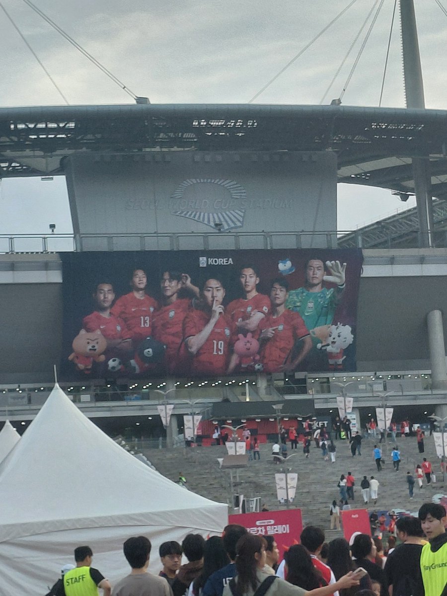 Yu_jio0's tweet photo. 🐘🐘 https://t.co/5dUHmKttvE