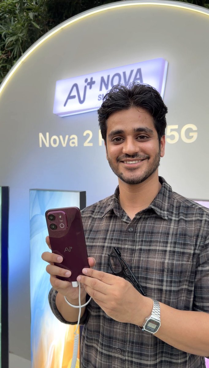 deepanshubhaskr's tweet photo. Ai+ Smartphone Nova 2 Launch Event https://t.co/52z04g5rWg