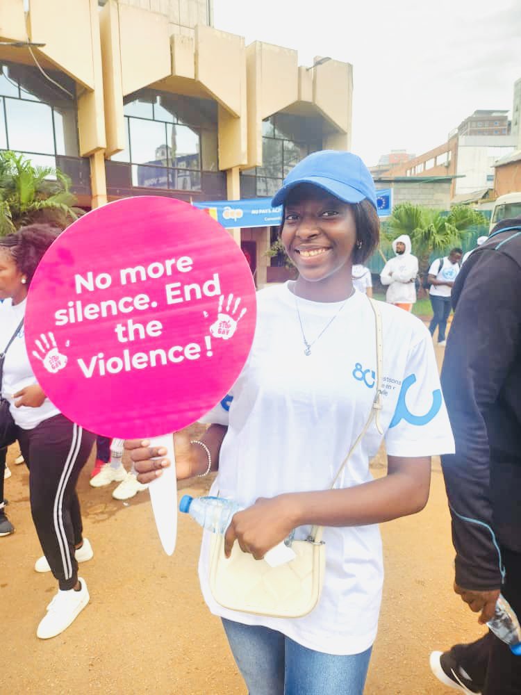 yeshealth1's tweet photo. ⚽️ Last Saturday in Yaoundé, @yeshealth1 took part in the Awareness Sport Work organized by @UN_Cameroon  led by RC @IssaSanogoUN, UN Women @RakyChaupin, UNV &amp; UNDP as part of #SDGWeekOfAction.

It also led a vibrant GBV awareness campaign, on #EndGBV. https://t.co/THEXgTr3YD