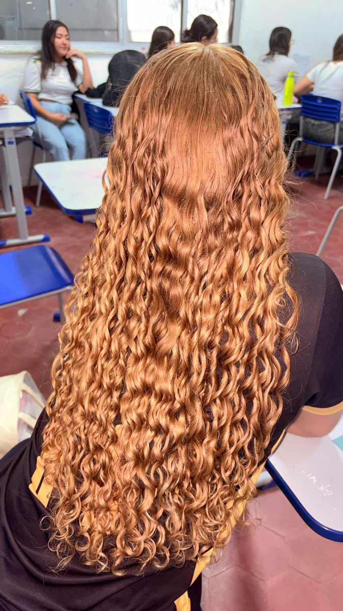 Nanoca_diva's tweet photo. Eu meio que amo muito meu cabelo https://t.co/pbpO0oYMhf