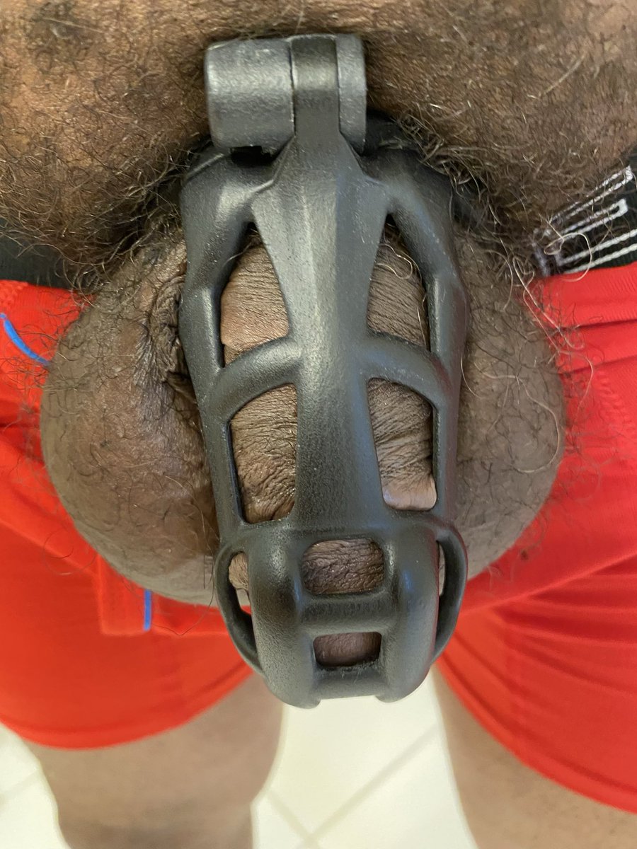 NoirSubmissive's tweet photo. Should I lock up for #locktober? 

I haven’t been locked since my last Master. He was a Dom Bottom, and he liked me unlocked and available. (When he wasn’t sitting on my face. 🍑👅) https://t.co/2KxGUvyWnL