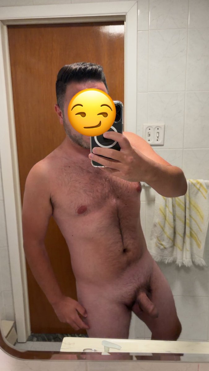 franco5141's tweet photo. Soft cock and side butt https://t.co/TrRQZ1RSCm