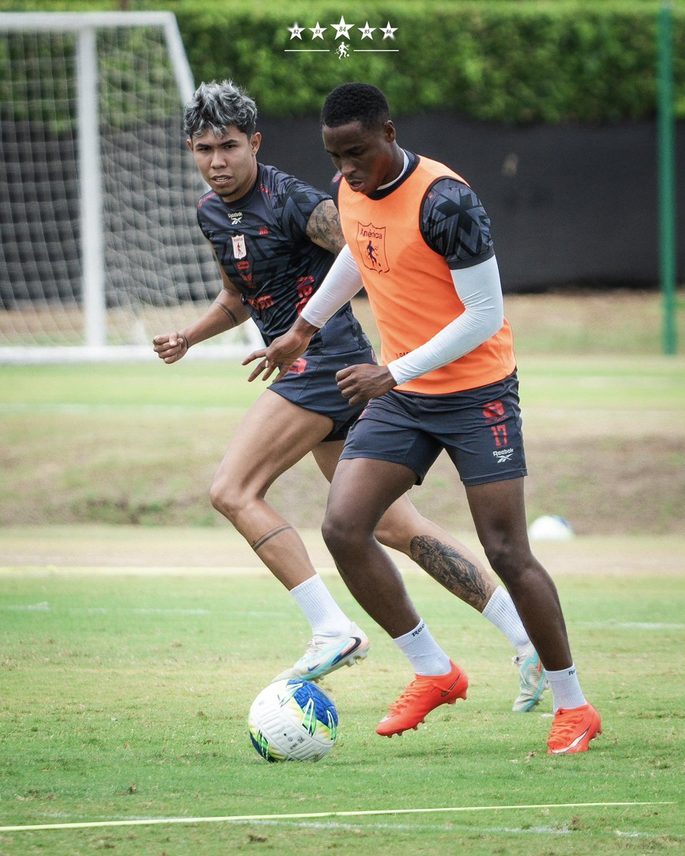 AmericadeCali's tweet photo. 🇦🇹 América lo es todo. 🫀👹 https://t.co/iHaIc6xiC3