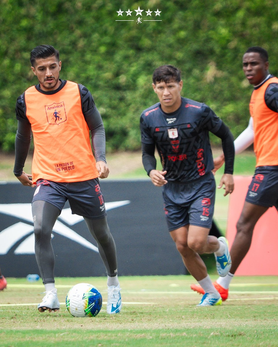 AmericadeCali's tweet photo. 🇦🇹 América lo es todo. 🫀👹 https://t.co/iHaIc6xiC3