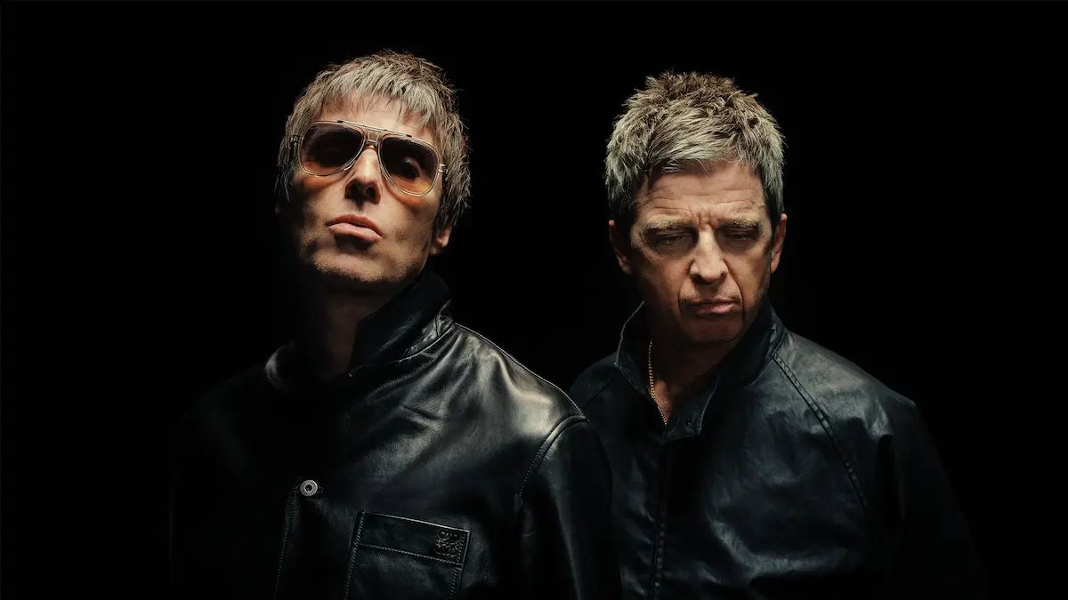 sopitas's tweet photo. ¿Te quedaste sin ver el documental de Oasis en cines? 👀 Don't Look Back in Anger llega a Disney+ https://t.co/LsBbloJKPV https://t.co/UzBlUM4KNs