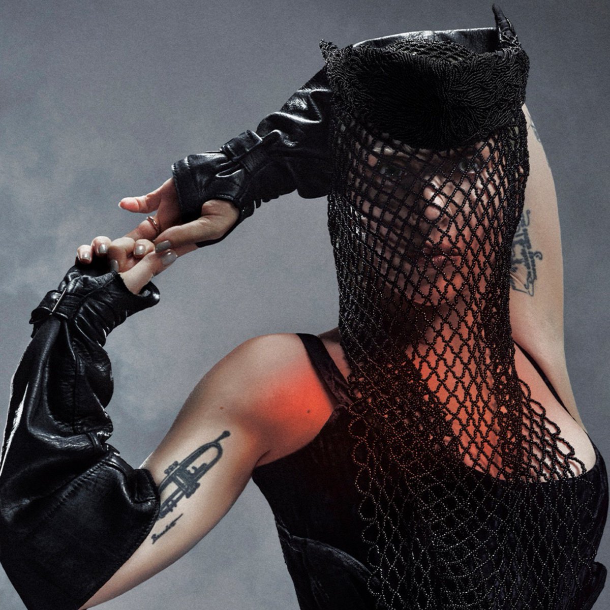 gaganotify's tweet photo. Lady Gaga saw five songs cross 1 million daily Spotify streams on Sunday: 

Die With A Smile — 2,520,320
Poker Face — 1,135,280
Paparazzi — 1,130,636
Just Dance — 1,049,047
Judas — 1,028,377 https://t.co/TnjwRNfGBF