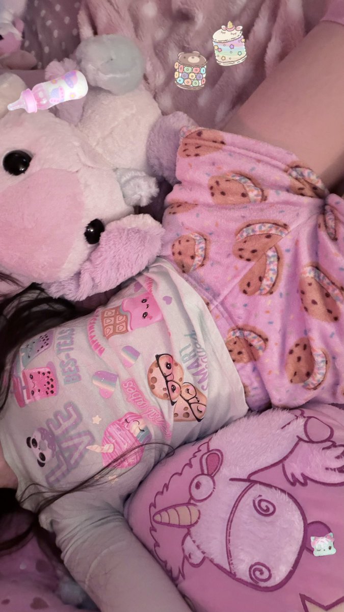 toyboxbun's tweet photo. nap timeᶻ 𝗓 𐰁 https://t.co/3pqijLp1GH