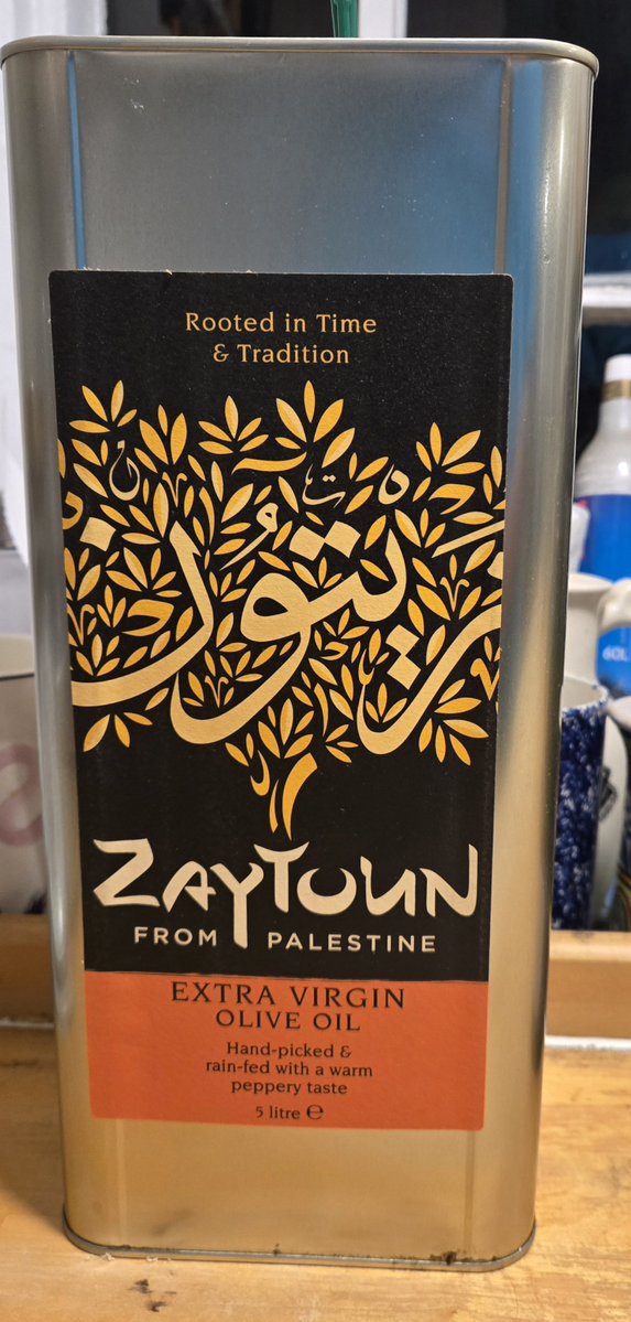 DalrympleWill's tweet photo. Anyone who wants to help desperate Palestinian farmers in the West Bank fighting for their very survival should consider googling @Zaytoun_CIC  for the most delicious olive oil ever... and also spectacular Mejdoul dates, amazing smokey freekeh and best of all, their unbelievable zesty zaatar.

Zaytoun - Ethical Superstore https://t.co/AdcAkGlJSD