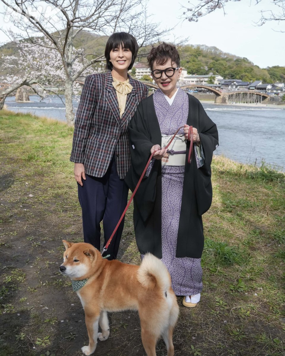 asadora_bk_nhk's tweet photo. 旧知の仲の加賀まりこさんと松たか子さん📸
加賀まりこさんは「珠と優子は友達に近い感覚」とおっしゃっていました🌸

📱#ブラッサム はNHK ONEで配信中
https://t.co/3KIWdMya4O

#ブラッサムオフショット https://t.co/XjxrbujzaX