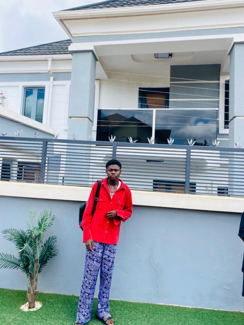 Harmonysplash01's tweet photo. May God bless all hustler 🔥🚹 https://t.co/EYCtGcvQj6