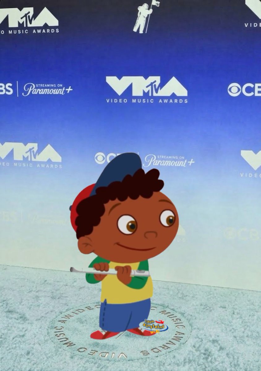 BlueIntegrety's tweet photo. “Little Einstein’s” Quincy has arrived at the #VMAs https://t.co/8FcFgxHSKd