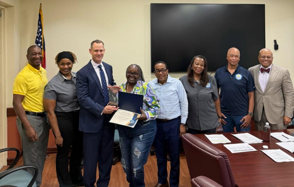 FBIMiamiFL's tweet photo. Today, Special Agent in Charge Brett Skiles presented Dr. Yelena Revere, founder of EDCO Goes, with the FBI Director’s Community Leadership Award. This honor recognizes EDCO Goes for its impactful mentoring, coaching, and academic support for high school students pursuing higher education. Each year, the Director’s Community Leadership Awards recognizes leaders from around the country who have demonstrated outstanding contributions to their local communities through service. The FBI is grateful for the work of each of these individuals and organizations. Learn more: https://t.co/3xz9TwiDRW