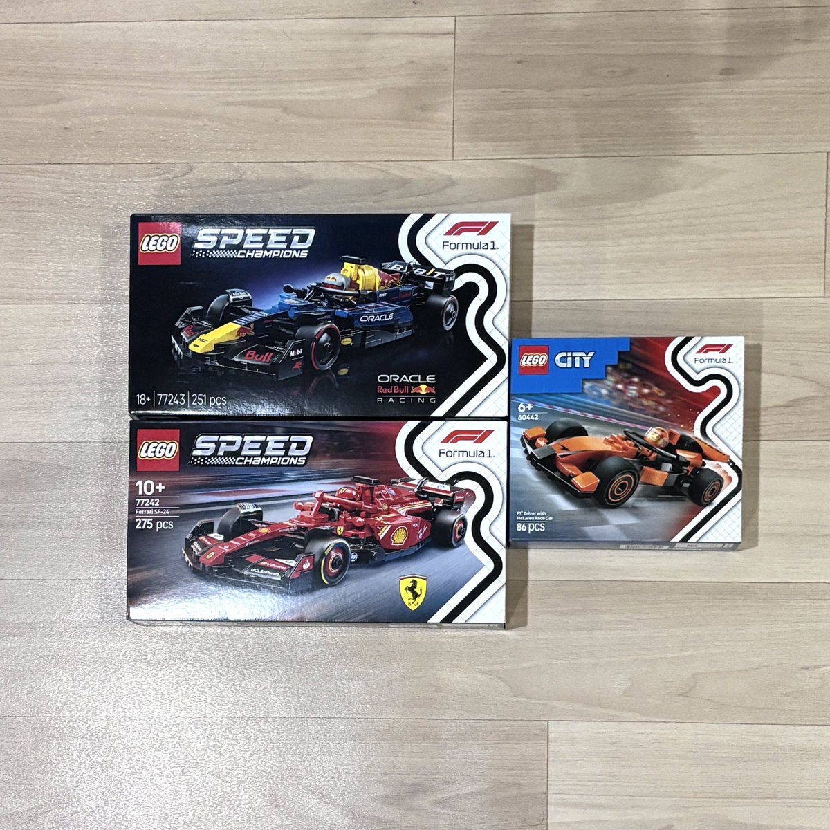 meiiyi_'s tweet photo. อัพเดต Lego เข้าใหม่ ใครยังไม่มีของขวัญรับปริญญา ของขวัญให้บัณฑิต ของยังไม่มาเพราะน้ำท่วม มารับไปได้นะคะ 🛒💨

📍นัดรับ bts วัดพระศรี - ม.เกษตร 

#ของขวัญรับปริญญา #รับปริญญา #ของขวัญบัณฑิต #ช่อดอกไม้ #legothailand #ตลาดนัดLego #ตลาดนัดF1 #ตลาดนัดด้อมรถ #ส่งต่อเลโก้ #ส่งต่อLego https://t.co/Y7SAwoH7nh