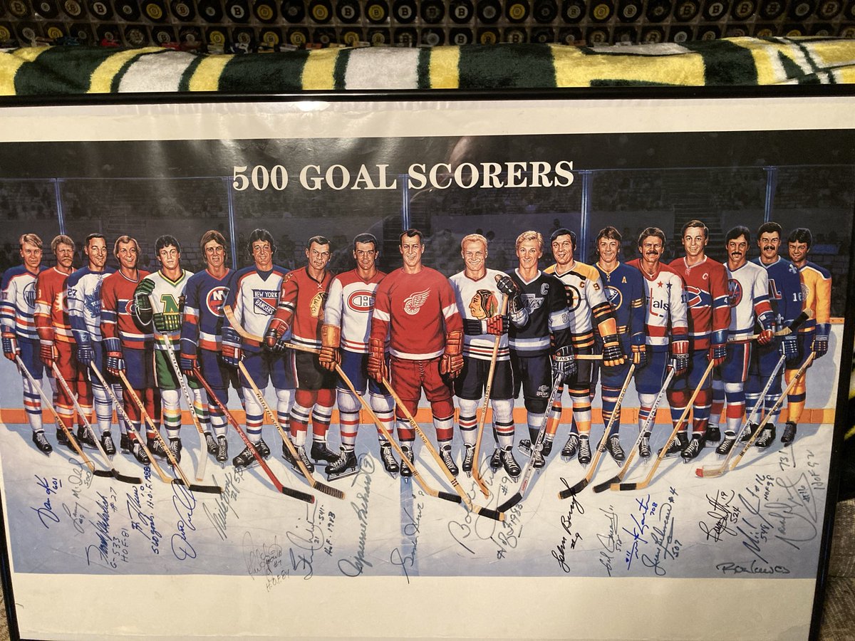 PuckmanRI's tweet photo. The 500 Goal poster is home! With Mike Gartner’s signature added, it’s only missing one autograph. So Wayne Gretzky, if you’re ever in the area, stop on by!
#mancave https://t.co/5SmknB0tP3