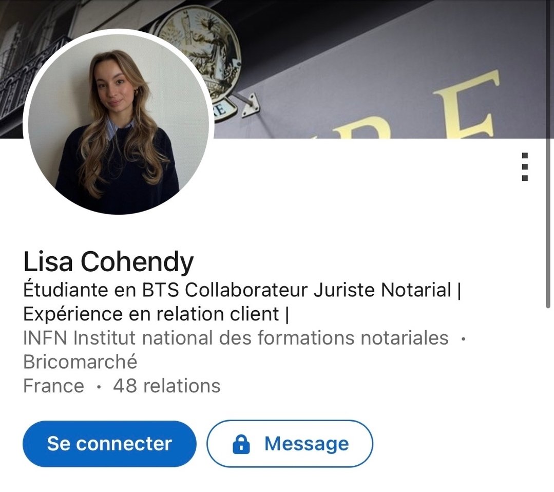 affichetonirl's tweet photo. Cette sale pute de Lisa qui est hôtesse de caisse a bricomarché de Clermont-Ferrand elle merite de se faire prendre https://t.co/5M113DxjN5