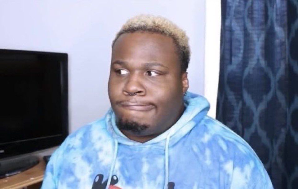 mrs_kylee's tweet photo. I’m not gonna sit here and argue about group chat leaks but it is absolutely insane that it has now turned into slut shaming a woman, implying that she’s selling herself to her own boyfriend and accusing said boyfriend of prostituting himself for business opportunities https://t.co/TyTP0SARyD