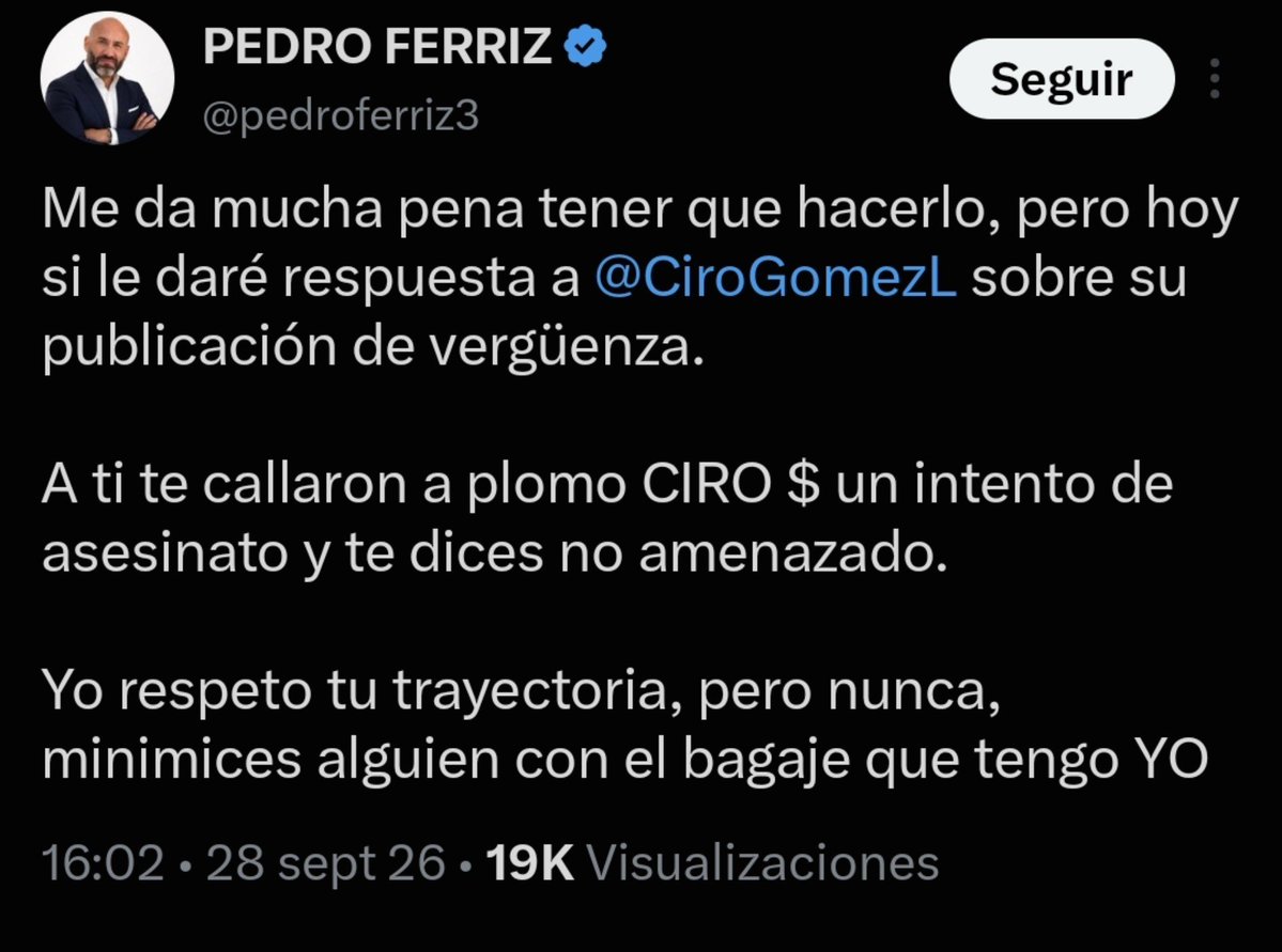 ZuritaCarpio's tweet photo. No le dió pena que lo encontraran ensartado por La Renata, menos responderle a @CiroGomezL https://t.co/789NGTkATV
