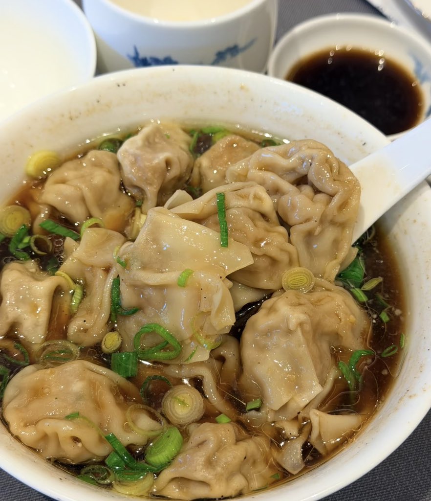Peter90116's tweet photo. 简简单单一顿早餐。 https://t.co/1AivfNsdq0