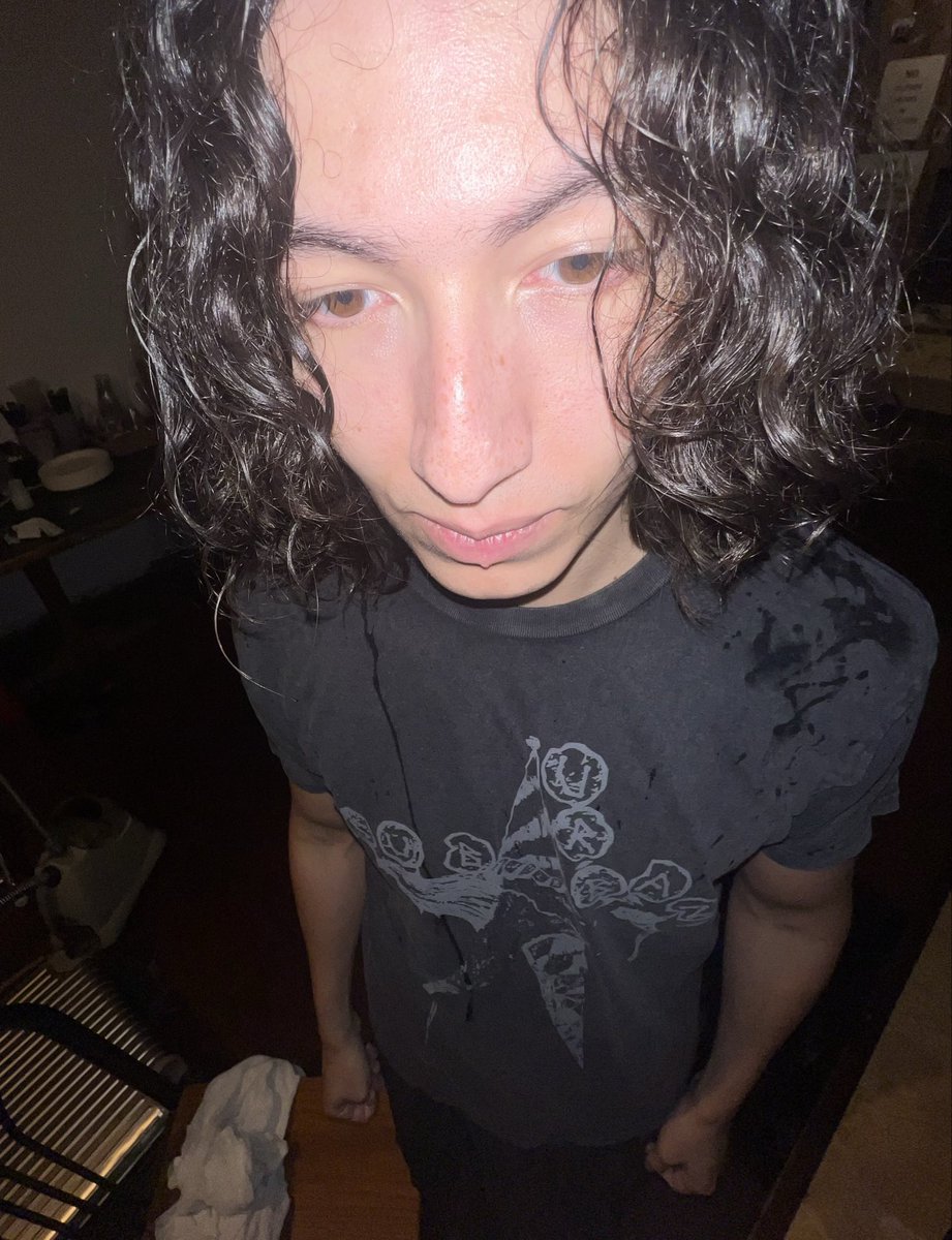 ThatSubUrban's tweet photo. A COURTSHIP HORROR MERCH AVAILABLE FOR PRE-ORDER @ https://t.co/BcHcst6GQZ https://t.co/ti8RazLs3o