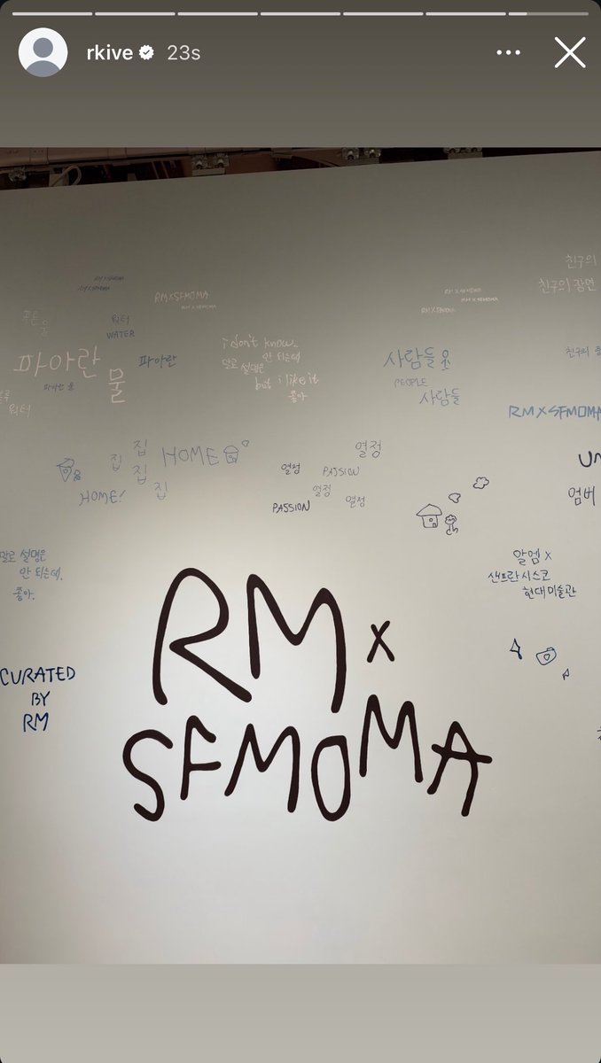 waveform912's tweet photo. RMxSFMOMA

푸른 물 / 파아란 물 / 블루 워터
사람들 
집
열정
친구의 장면 / 친구의 풍경
엄버 Umber
말로 설명은 안 되는데 좋아
CURATED BY RM https://t.co/2HszRC4gjK