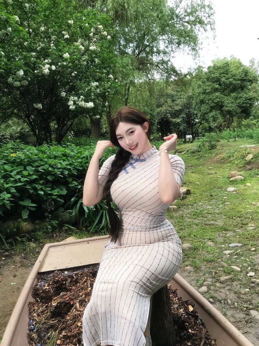 caseyetter1's tweet photo. 喜欢bbw母猪吗 https://t.co/Y0fCUV7peG
