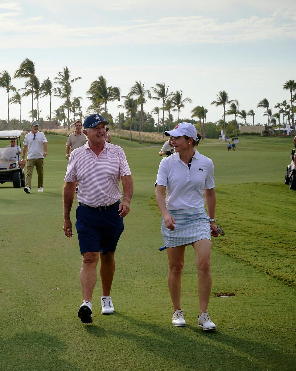 puntamitaMx's tweet photo. Lorena Ochoa World No. 1 for 157 consecutive weeks, two-time major champion, and the first Mexican-born golfer inducted into the World Golf Hall of Fame, joins us once again as a Special Guest for XV Punta Mita Gourmet &amp; Golf. https://t.co/zF2AIdh1t5