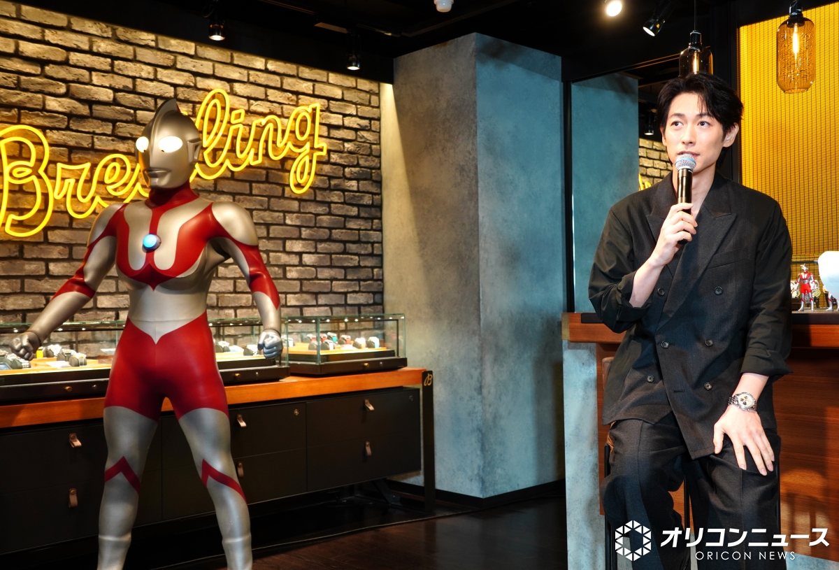 oricon's tweet photo. ディーン・フジオカ、“地元の先輩”円谷英二さん朝ドラ化を熱望「演じさせていただけたら光栄」
https://t.co/edxgHz8ptQ
⠀
家でオフになる瞬間は"お風呂"
「ただの“たつおくん”になる」
https://t.co/YaWiS5LiRE https://t.co/43rfTUImIf