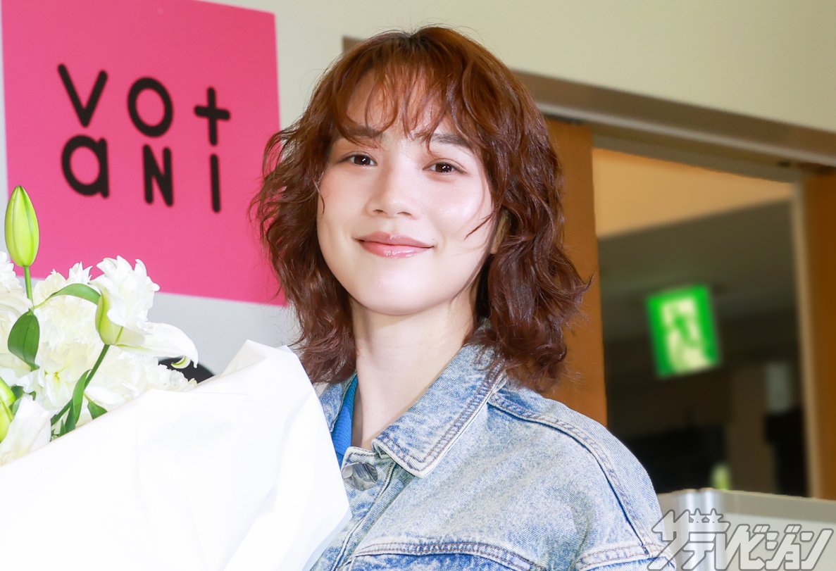 thetvjp's tweet photo. #のん、多彩な活動の原動力は 
「『好き』という気持ち」
今後も“表現”を追求「皆さんが驚くような存在に」

▼記事の続きはこちら【ほか写真あり📸】 
https://t.co/72f3Qg9xJS 

#Votani #BESV @non_dayo_ne https://t.co/ML2QnVmELA