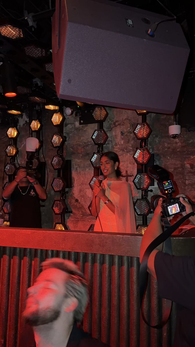 anisha2100's tweet photo. if someone asks “so what do you do for work?” at a NYC party i already know i’m at the wrong party

thankfully this has not been a problem at any of mine https://t.co/EyN1hK4s6J