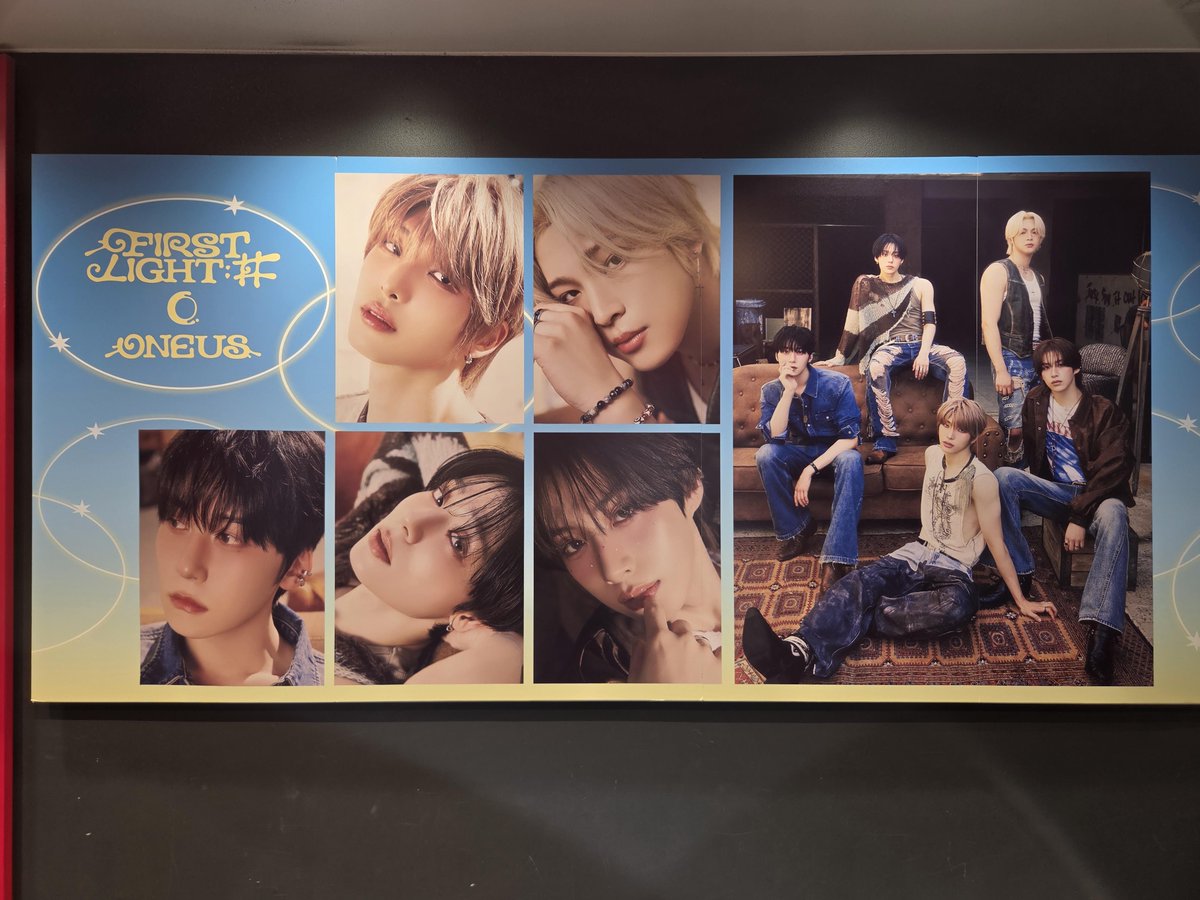 TOWER_Shibuya's tweet photo. 【#タワ渋kpop】#FIRST_LIGHT_井

ONEUS 12th EP 「FIRST LIGHT : 井」
本日から渋谷店5Fにてパネル展を開催中🩵

※商品は未入荷となります

期間：2026年9月29日(火)～10月5日(月)

とっても素敵なパネル、ぜひ見に来てくださいね🎶
渋谷店でお待ちしております✨

@official_ONEUS
@ONEUS_JPN