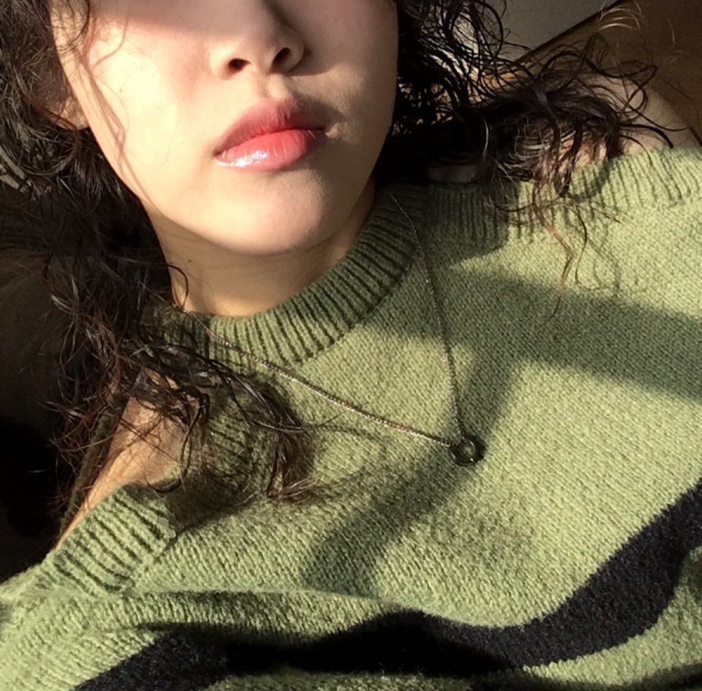 adepensy's tweet photo. 저랑도 좀 놀아주세요. 제발. https://t.co/4HXTSstj3R