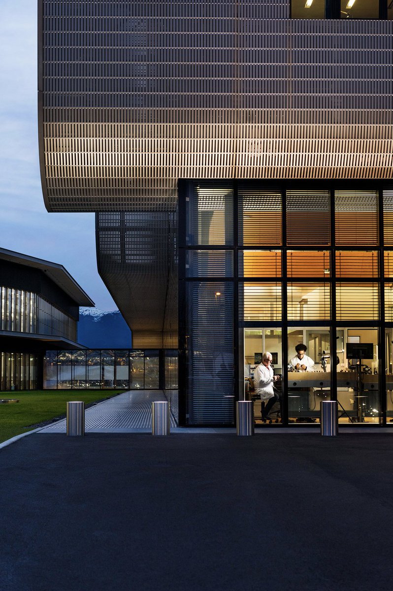 scimbl's tweet photo. Vacheron Constantin’s Manufacture in Geneva designed by Bernard Tschumi Architects https://t.co/SG2tkthMjZ