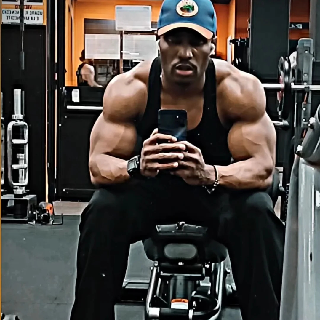 e_MR_e's tweet photo. #gymmotivation ##workout #reachmore #reelsinstagram #routine https://t.co/LAYOgUN02u