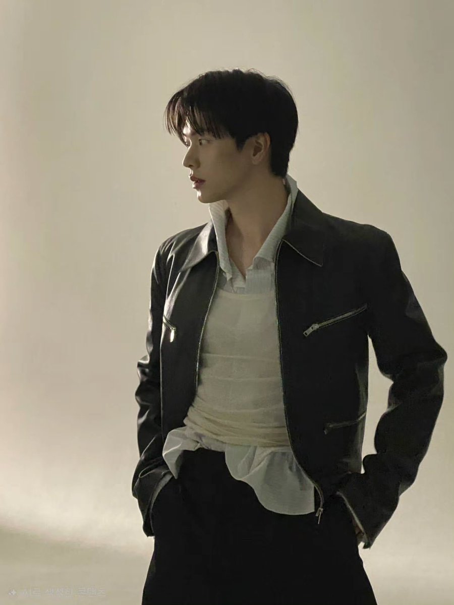 YSJ_JPofficial's tweet photo. [📷Instagram UPDATE]

@ luxuryeditors

https://t.co/WQ6OWlFGs4

#ユクソンジェ #YOOKSUNGJAE #육성재 https://t.co/W0Bn4Zp6ed