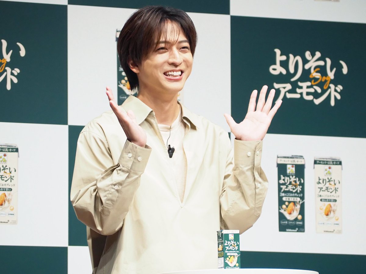 TVGweb's tweet photo. 「キッコーマン よりそいアーモンド」
戦略説明＆TVCM発表会REPORT
----
timelesz・寺西拓人
CMキャラクターに就任🩵

CMの演出を再現✨
「寄り添う気持ちがあれば、できます」

“寄り添うこと”については
 「ただ寄り添ってあげる」
優しい人柄が伝わる回答を💭

https://t.co/kW6ieGF3rv

#寺西拓人 https://t.co/U7UaOqW1RR