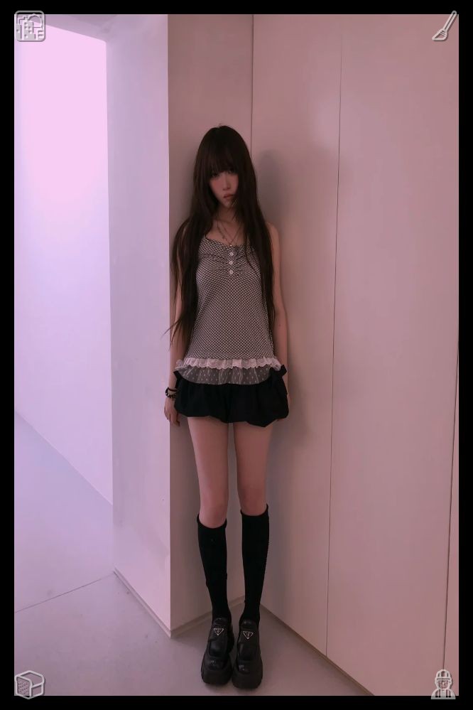 yummymashedpot1's tweet photo. 💉Walk with Son The water is coldMr. Chen, now growing frail, spent his days sitting on the stone bench by the pond, watching the garden thrive, watching Elara and Kai tend to it with the same care and devotion that Lilias had shown so many years ago. He knew that his time was c https://t.co/fkm8ks29eA