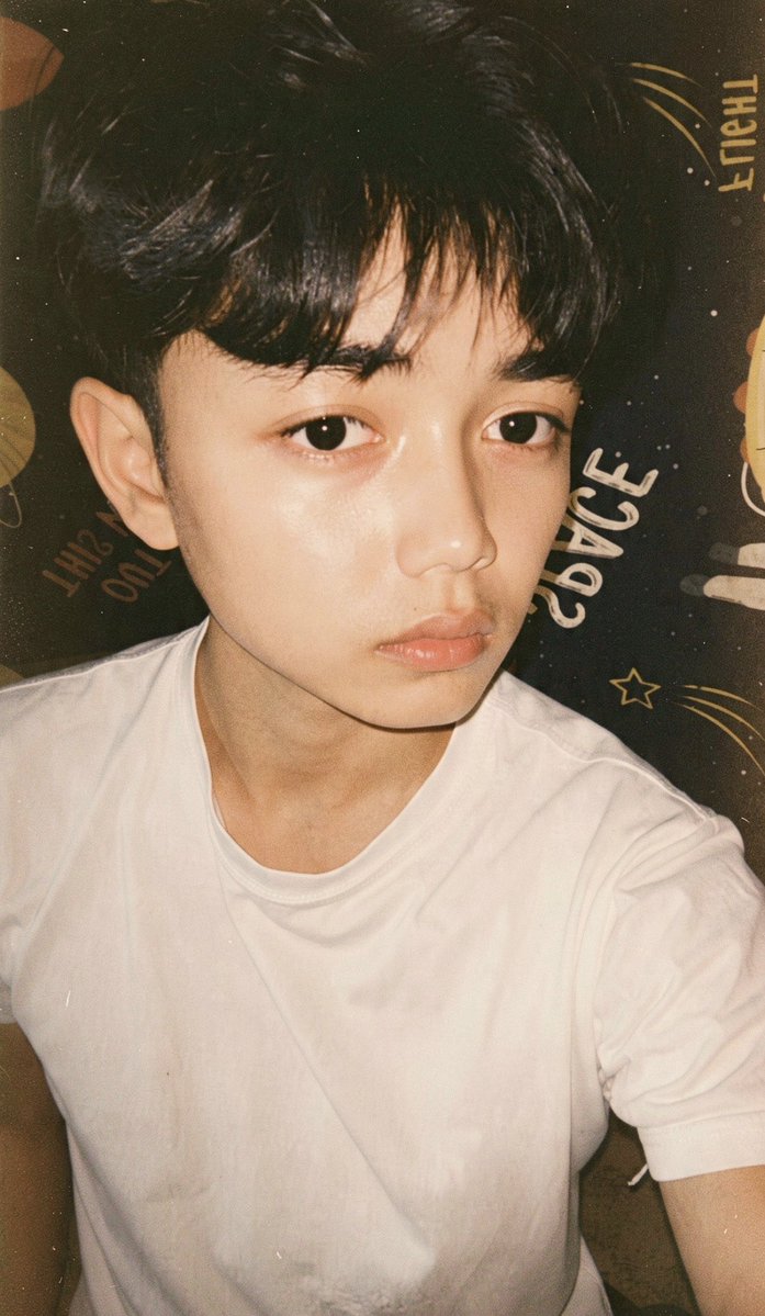 awnzttt's tweet photo. I wanna suck your 😔 https://t.co/kP3GWJsgTq