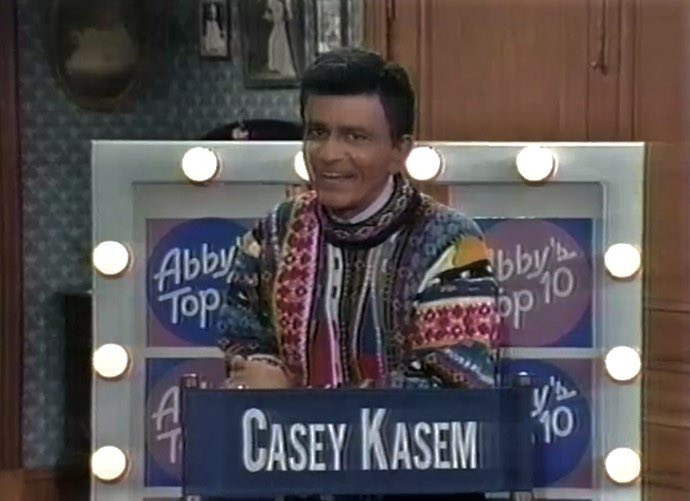 friedquinoa's tweet photo. Casey Kasem is 96 years old and still scoring touchdowns. Wild https://t.co/r4qSiRGO9L
